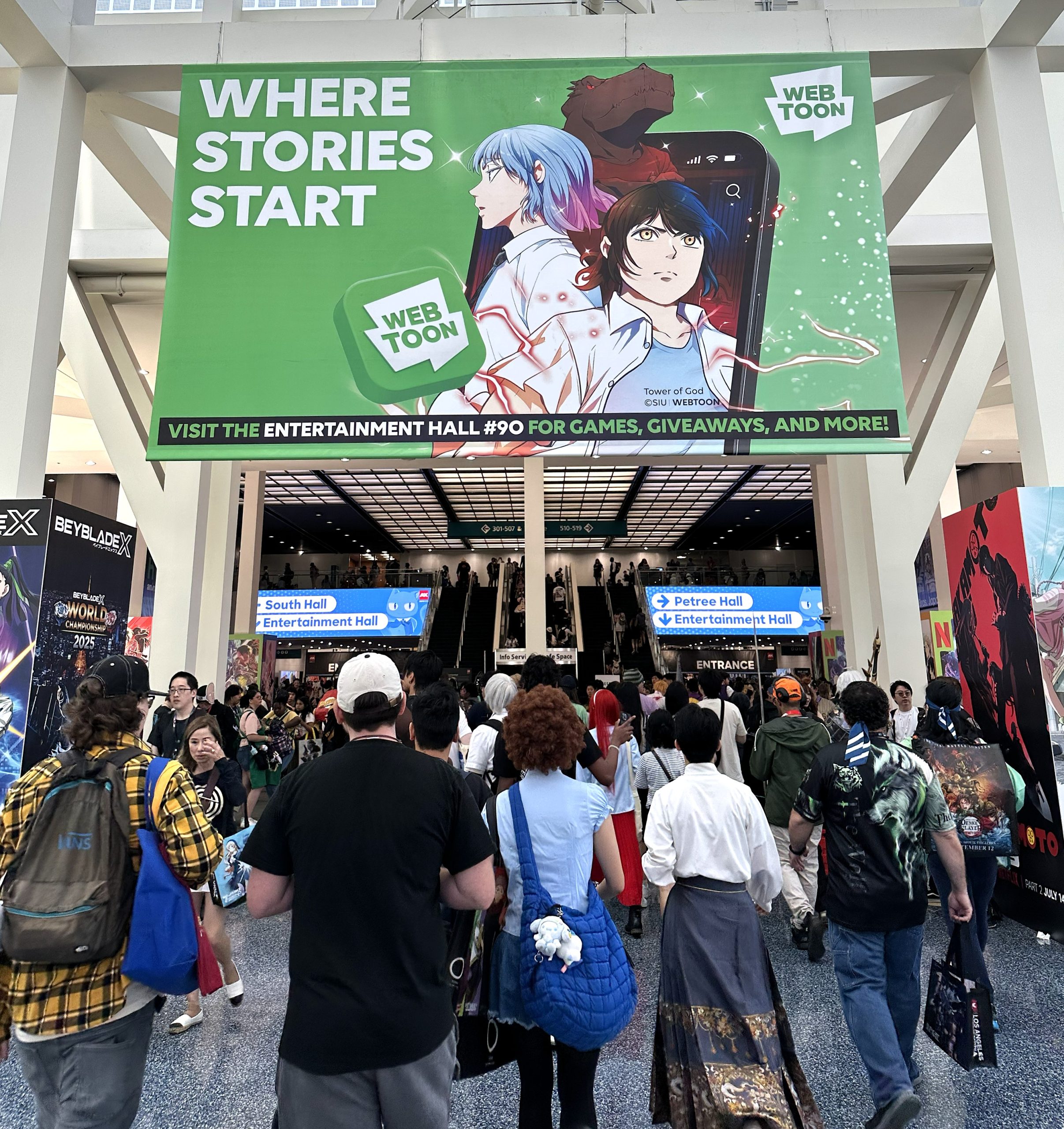 2025 – AX – Interior West Banner – B78