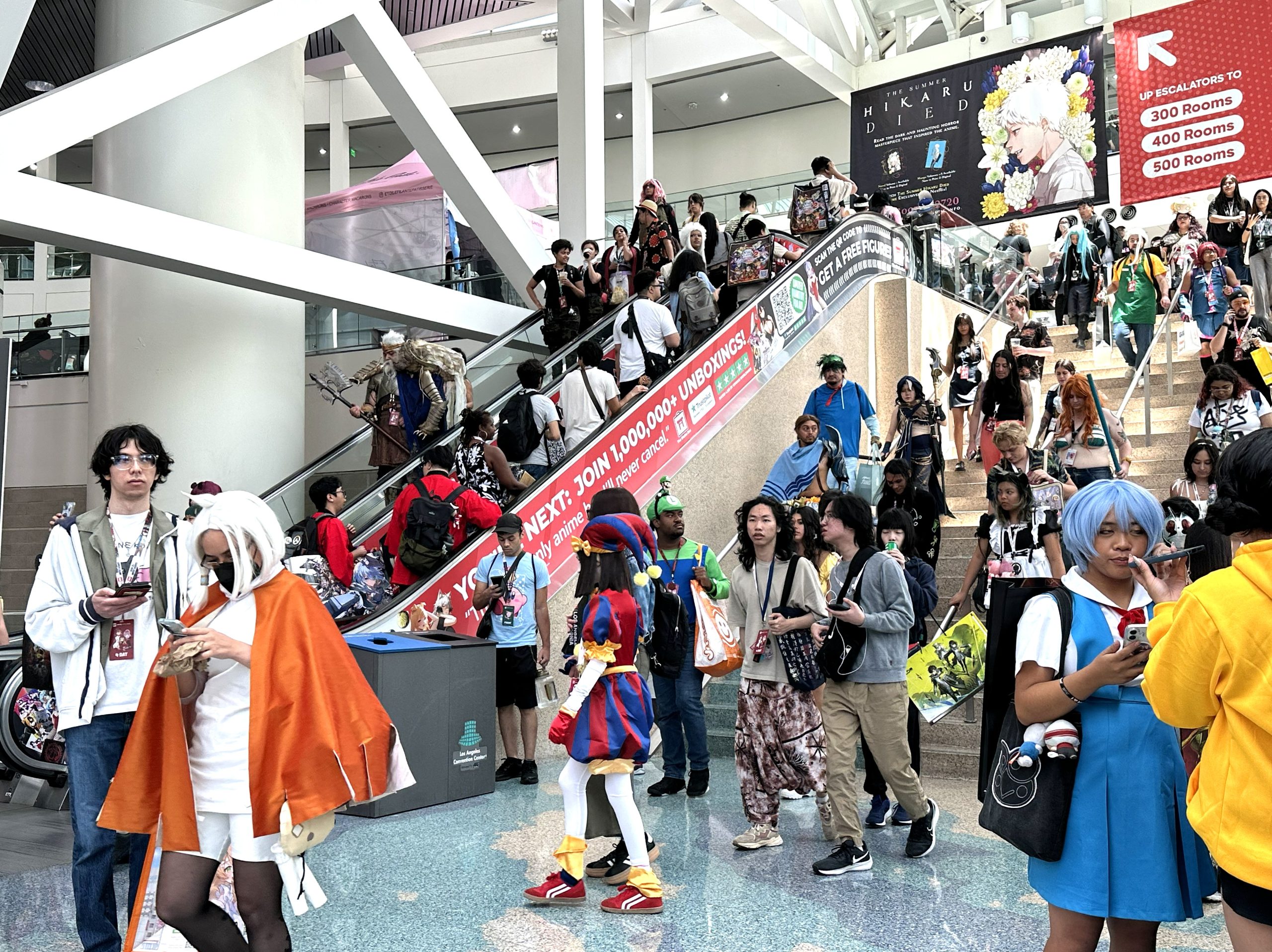 2025 – AX – South Escalator Glass Clings – E4