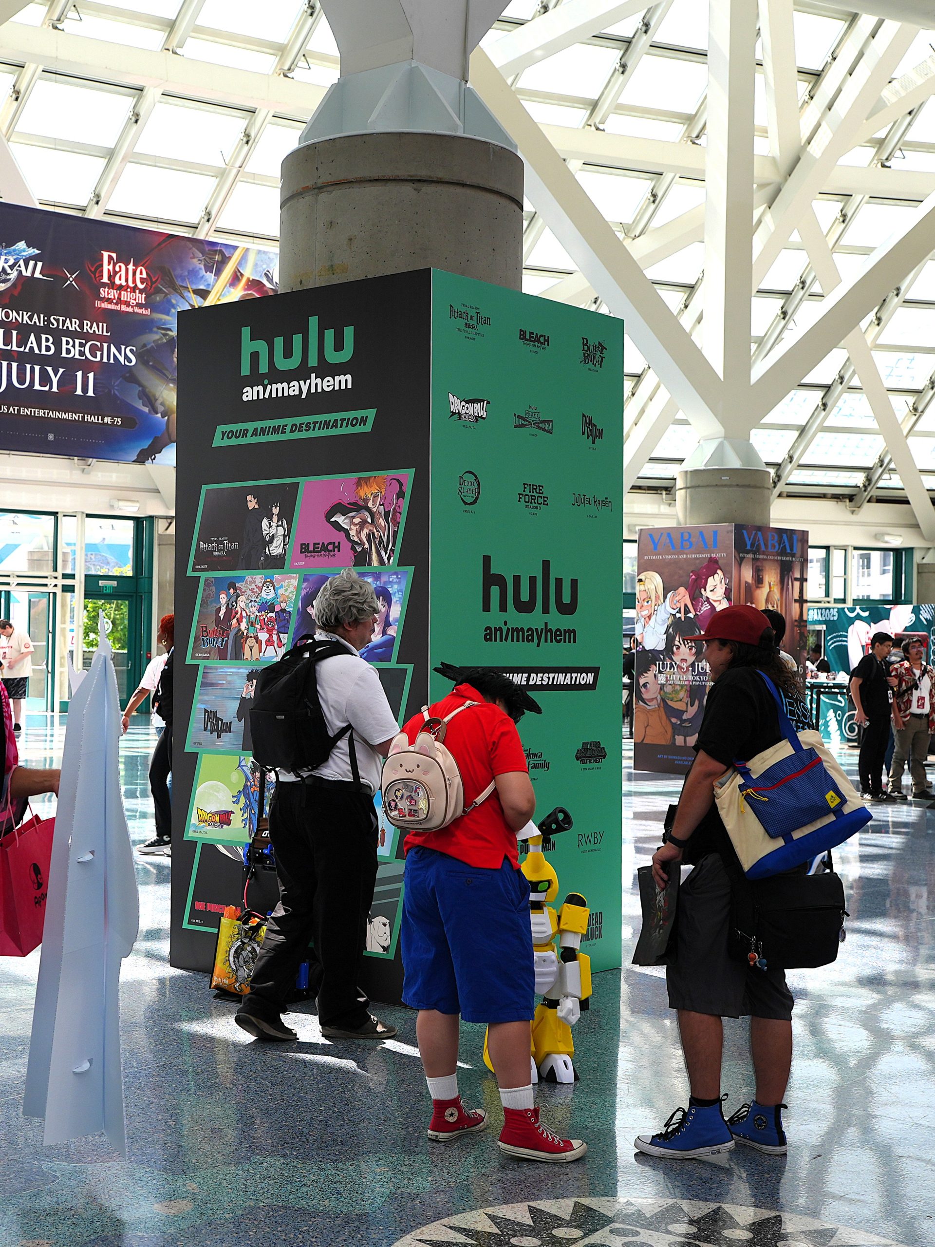 2025 – AX – South Interior Column Wrap – C14