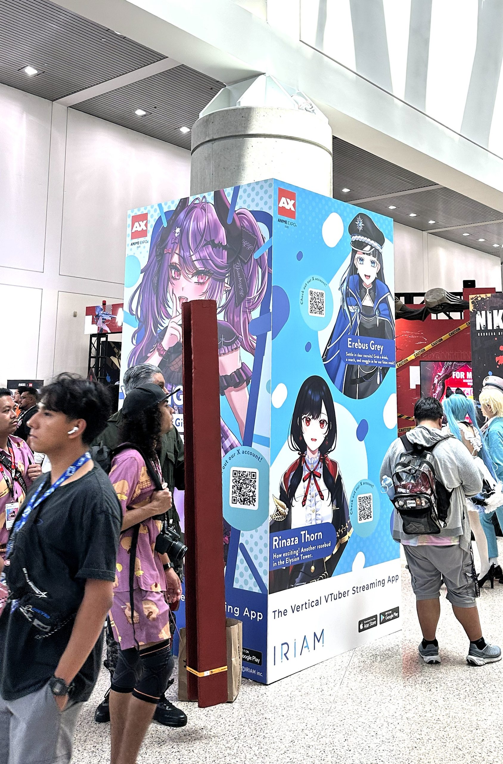 2025 – AX – South Interior Column Wrap – C28A