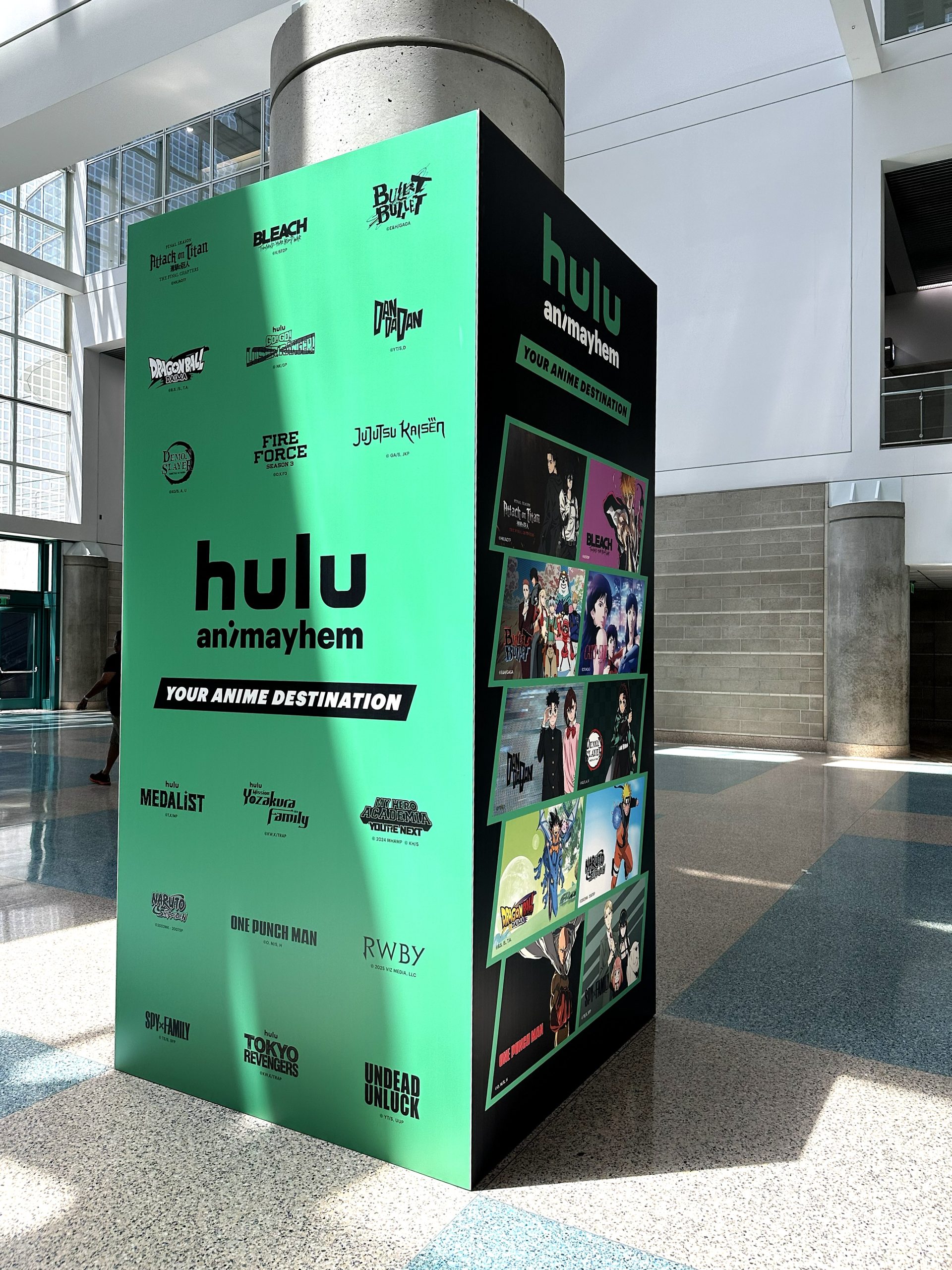 2025 – AX – South Interior Column Wrap – C30C