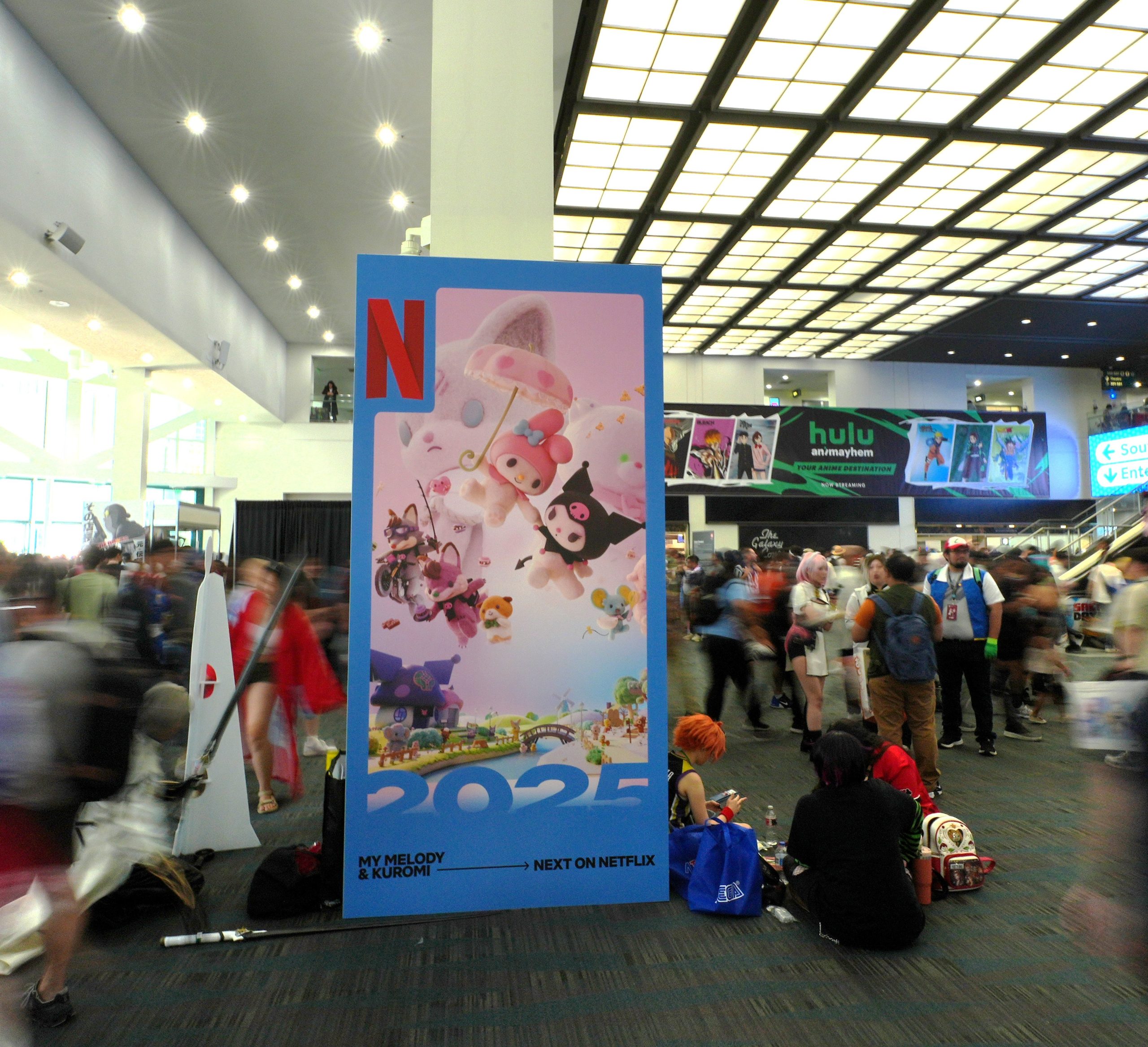 2025 – AX – South Interior Column Wrap – C49